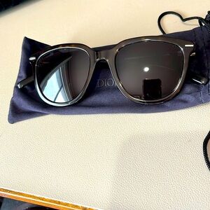 Authentic Dior Black Classic Sunglasses